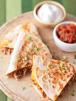 Barbecue Chicken and Cheddar Slow Cooker Quesadillas Barbecue Chicken and Cheddar Quesadillas