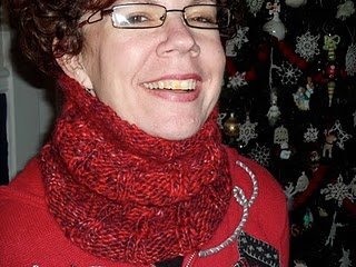 Peppermint Hot CoCowl