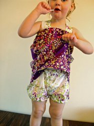 Two-Faced Bloomers