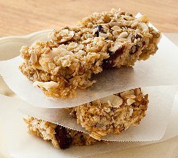 Homemade Chewy Cran-Apple Granola Bars