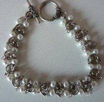 Chainmaille and Pearl Bracelet Chainmaille and Pearl Bracelet