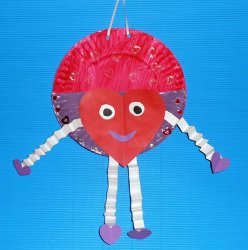 Paper Plate Heart Dude