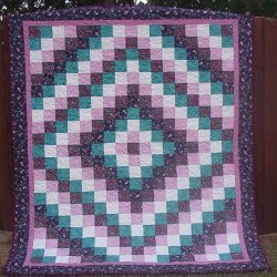 Trip Around the World Bed Quilt