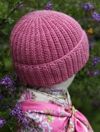 28 Crochet One Skein Wonders + Bulky Crochet Hats and Scarves 	
