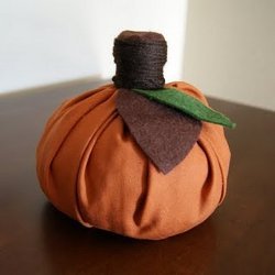 Quick No-Sew Fabric Pumpkins