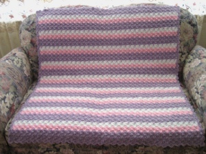 Scalloped Pastel Blanket