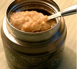 Beyond Easy Slow Cooker Apple Pie Oatmeal