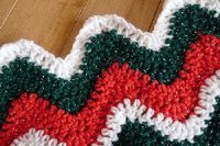 16 Red and Green Christmas Crochet Afghans