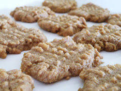 Super Easy Peanut Butter Cookies