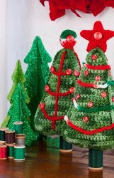 Buttons and Yarn Christmas Trees