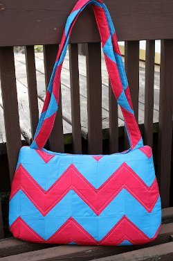 Underwater Stripes Quilted Bag