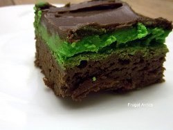 Copycat Cafeteria Brownies