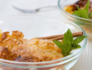 Super Easy Apricot Bake