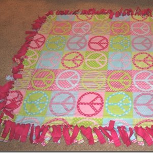 No-Sew Fleece Blanket