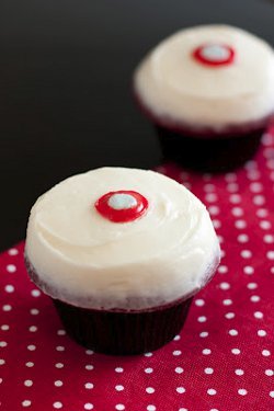 Sprinkles Red Velvet Cupcakes with Cream Cheese Frosting Copycat Recipe