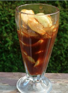 Old-Fashioned Caramel Apple Sauce Old-Fashioned Caramel Apple Sauce