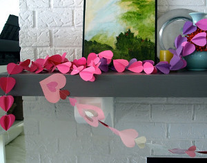 Adoring 3D Heart Garland