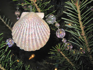 Glittery Seashell Ornaments