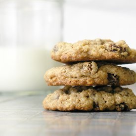 Old World Oatmeal Cookies