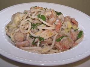 Easy Creamy Seafood Spaghetti