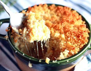 Mashed Cauliflower and Cheese Gratin