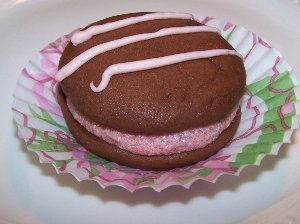 Chocolate Raspberry Whoopie Pies