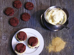 Eggnog "Snow" Whoopie Pies