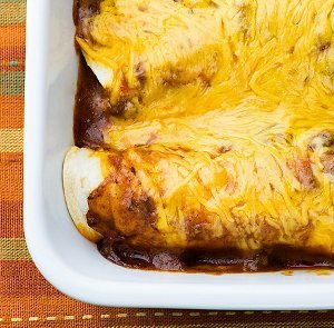 Stupidly Easy Chili Dog Casserole