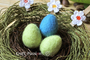 Felting Easter Eggs