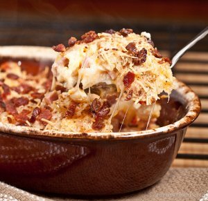 Cheesy Ham and Hash Brown Casserole