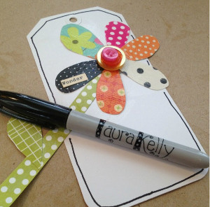 Scrappy Snappy Flower Tag