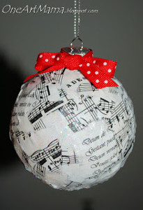Must Love Music Ornament