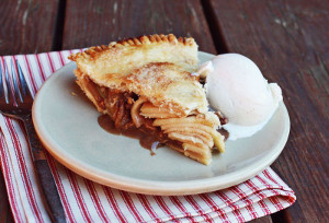 Spiced Bourbon Apple Pie