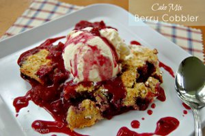 3-Ingredient Summer Fruit Cobbler 3-Ingredient Summer Fruit Cobbler