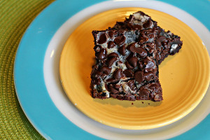 Cookies N Cream Cake Bars