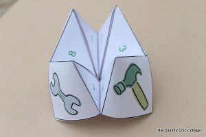 Sweet and Simple Cootie Catcher