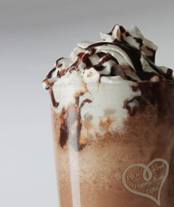 Copycat Hot Chocolate Peppermint Coffee Coolatta