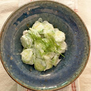 10-Minute Creamy Cucumber Salad