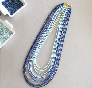 Ombre Seed Bead Necklace Ombre Seed Bead Necklace