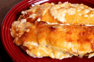 Easy Cheesy Chicken Roll-Ups