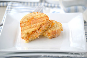 Buffalo Chicken Grilled Cheese