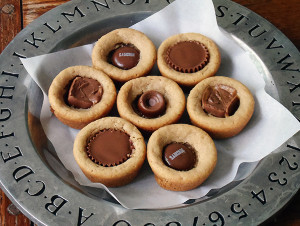 Candy Bar Peanut Butter Cookie Cups