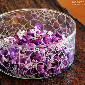 Frosted Spider Web Container