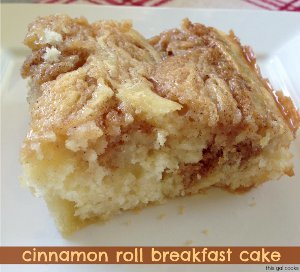 Cinnamon Roll Breakfast Cake