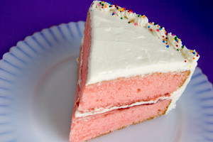 Sweet Strawberry Soda Cake