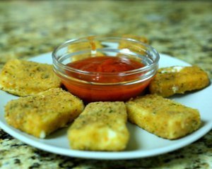 Just Like TGI Friday's Mozzarella Sticks