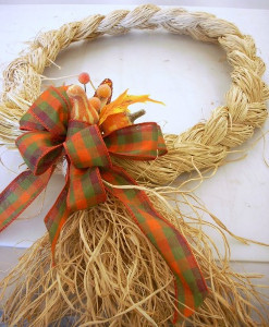 raffia christmas garland