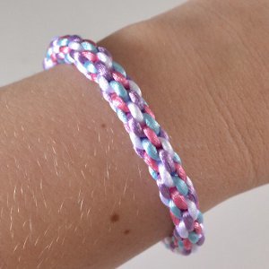 8-Cord Kumihimo Bracelet Tutorial