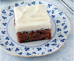 Old-Fashioned Apple Cake