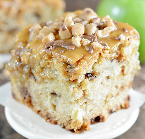 Toffee Caramel Apple Cake